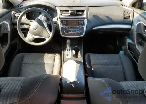 2016 Nissan Altima 2.5 z USA, uszkodzony, nr VIN 1N4AL3AP7GN348308